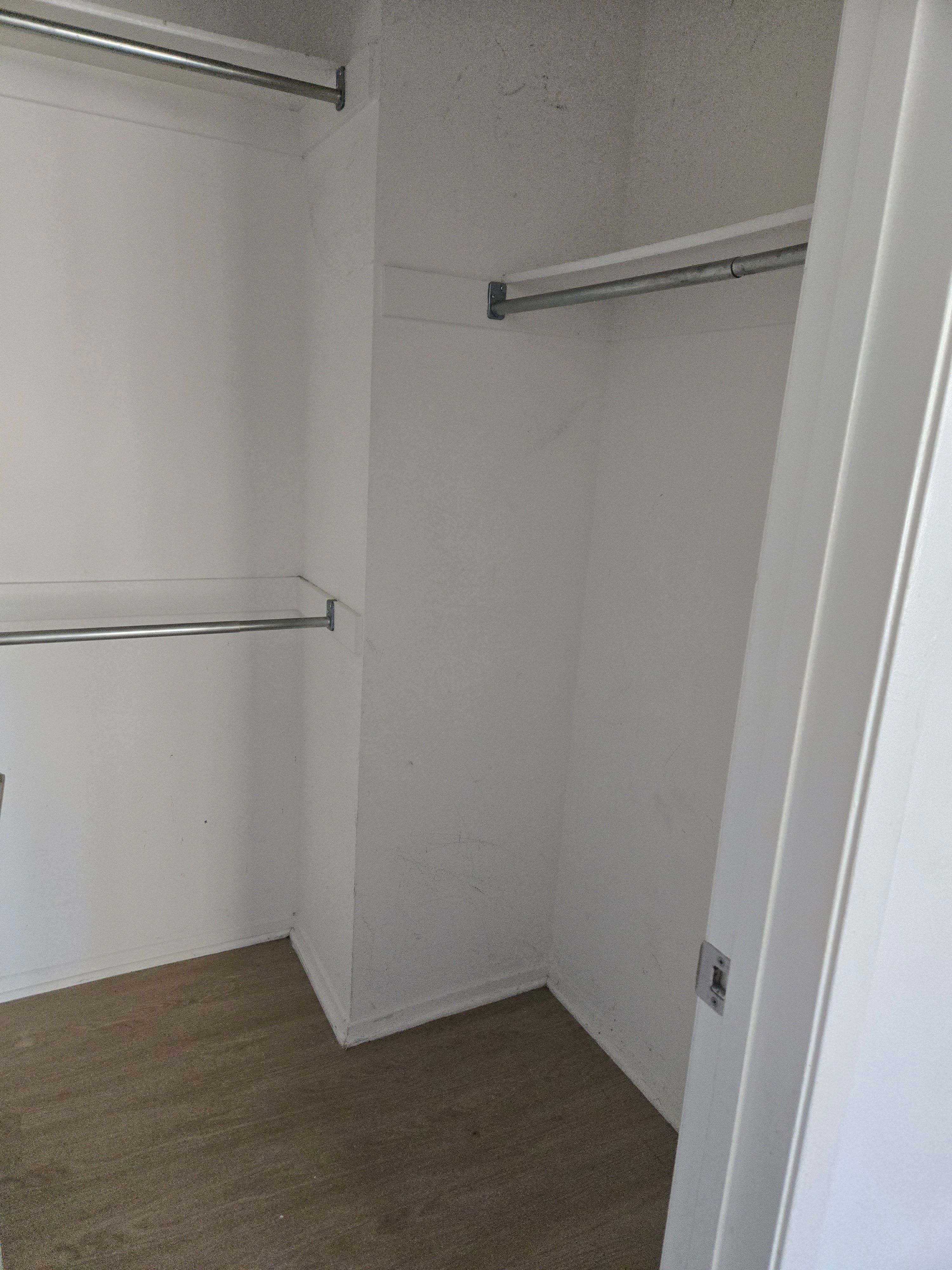 Room available with shared bathroom