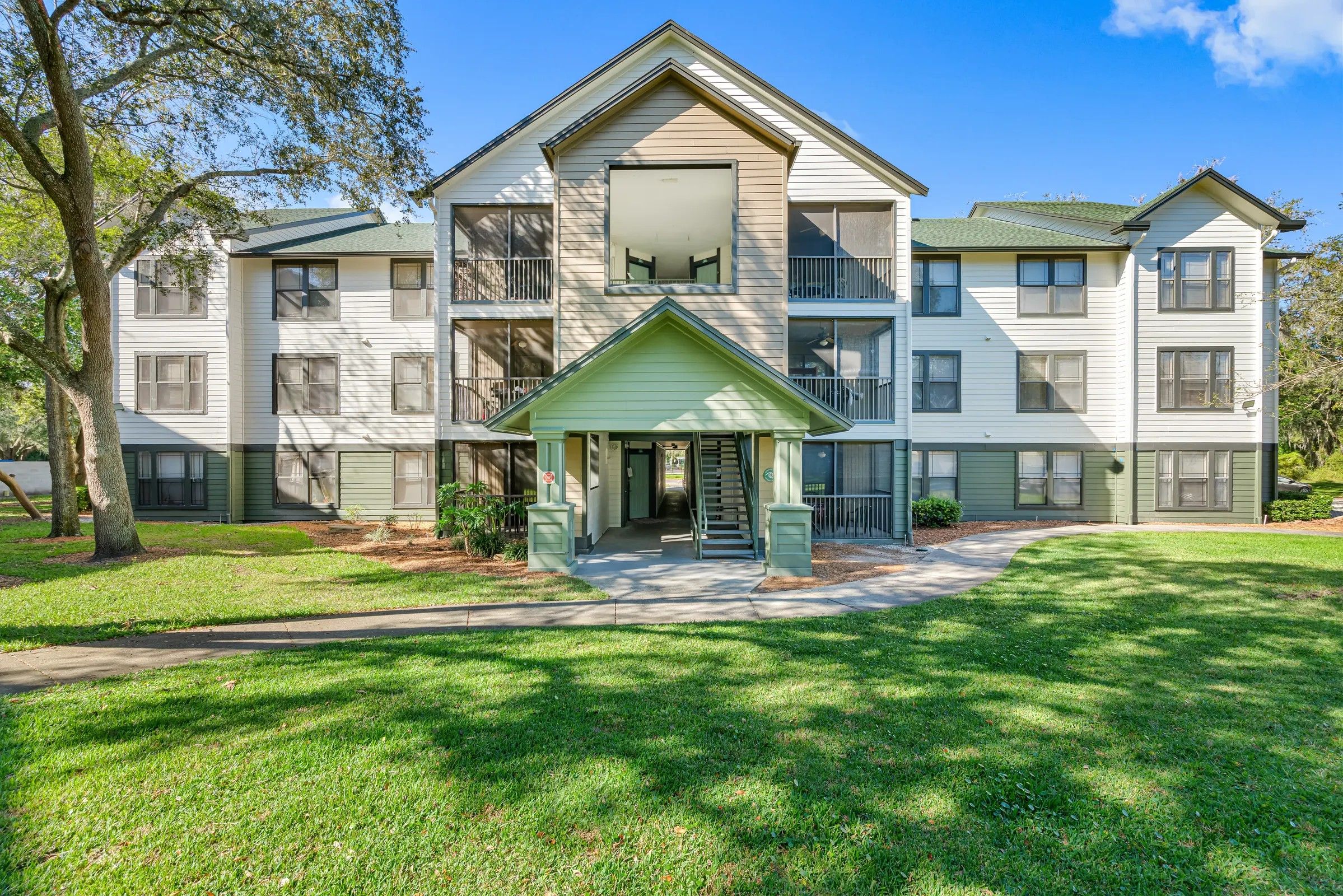 Apartment Style Christian Household in Tampa FL