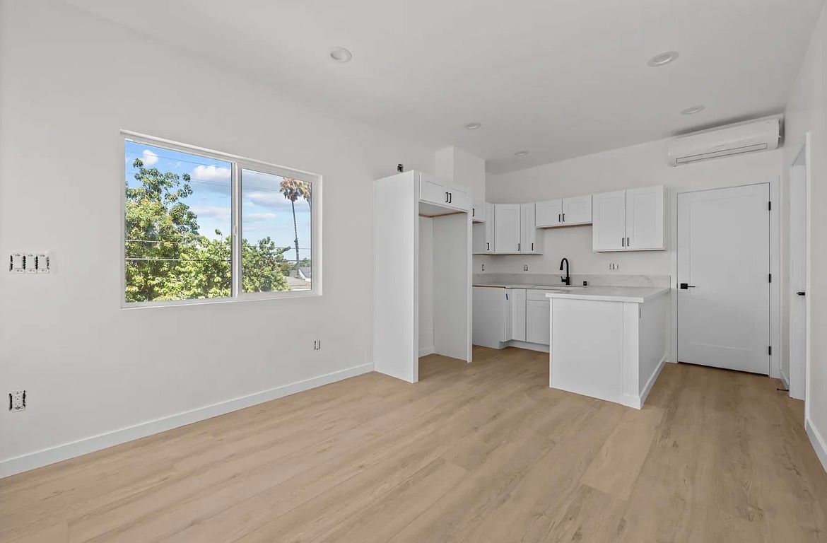 2 Bed 1 Bath San Diego