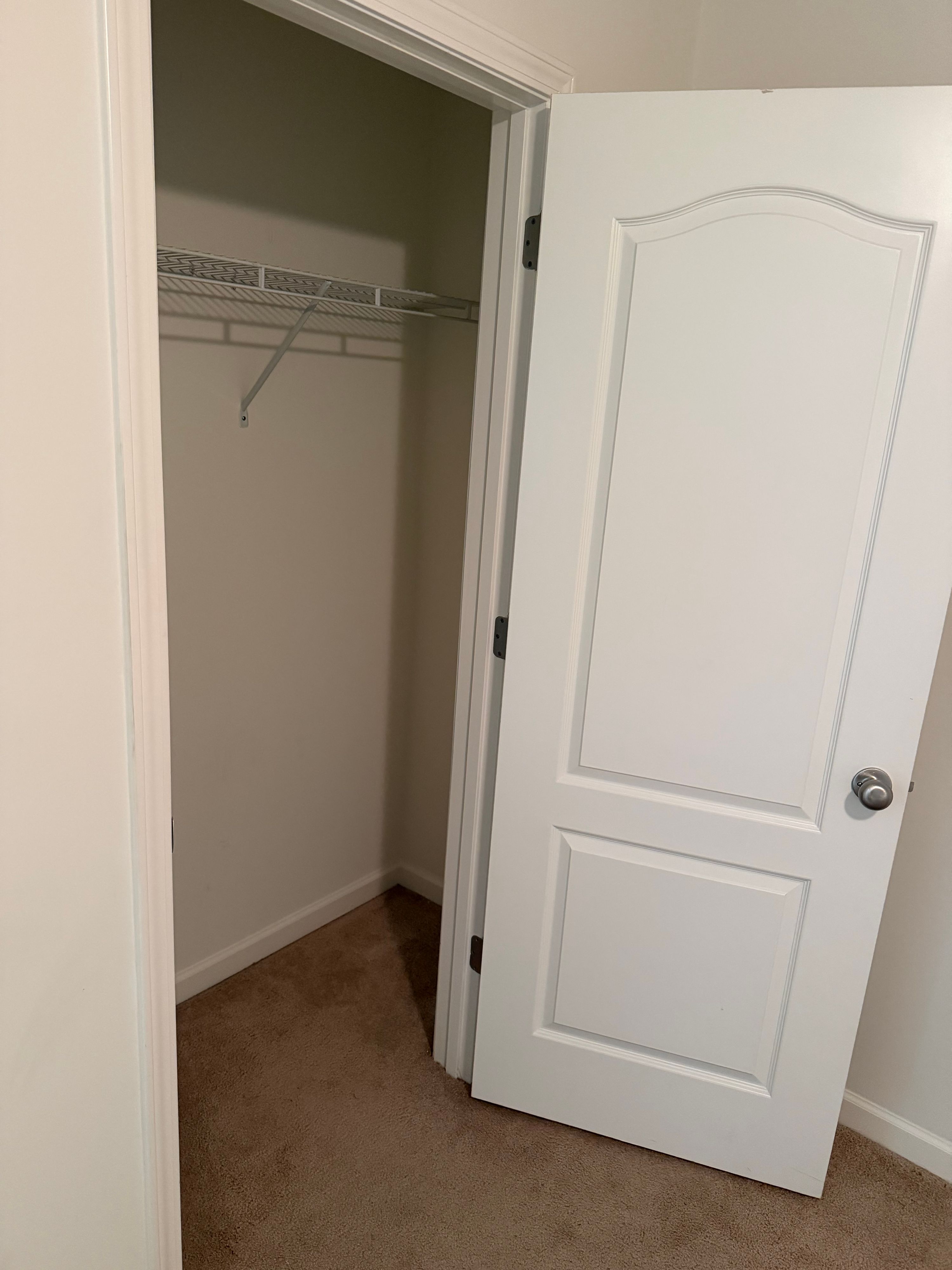 Unfurnished Room for Rent