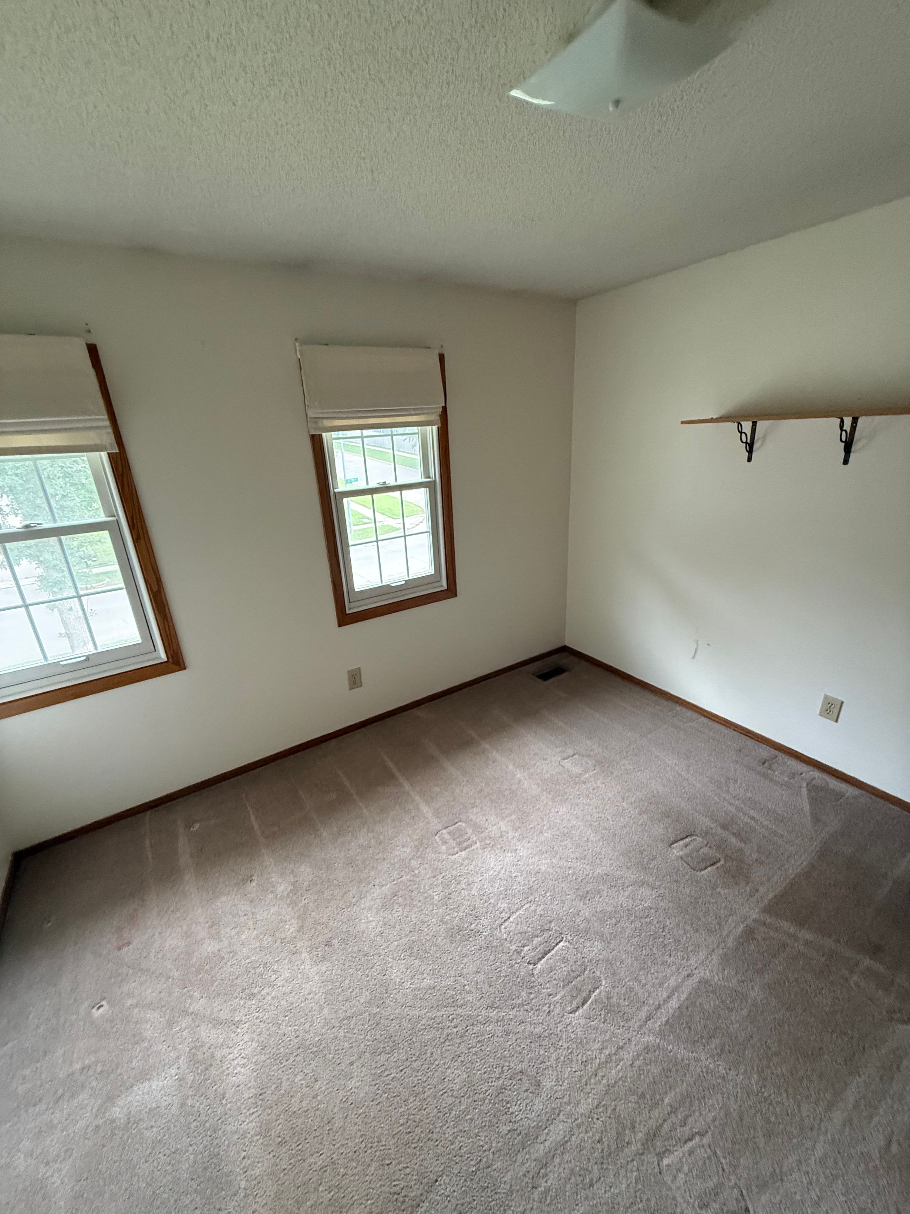 Private room in a quiet neighborhood