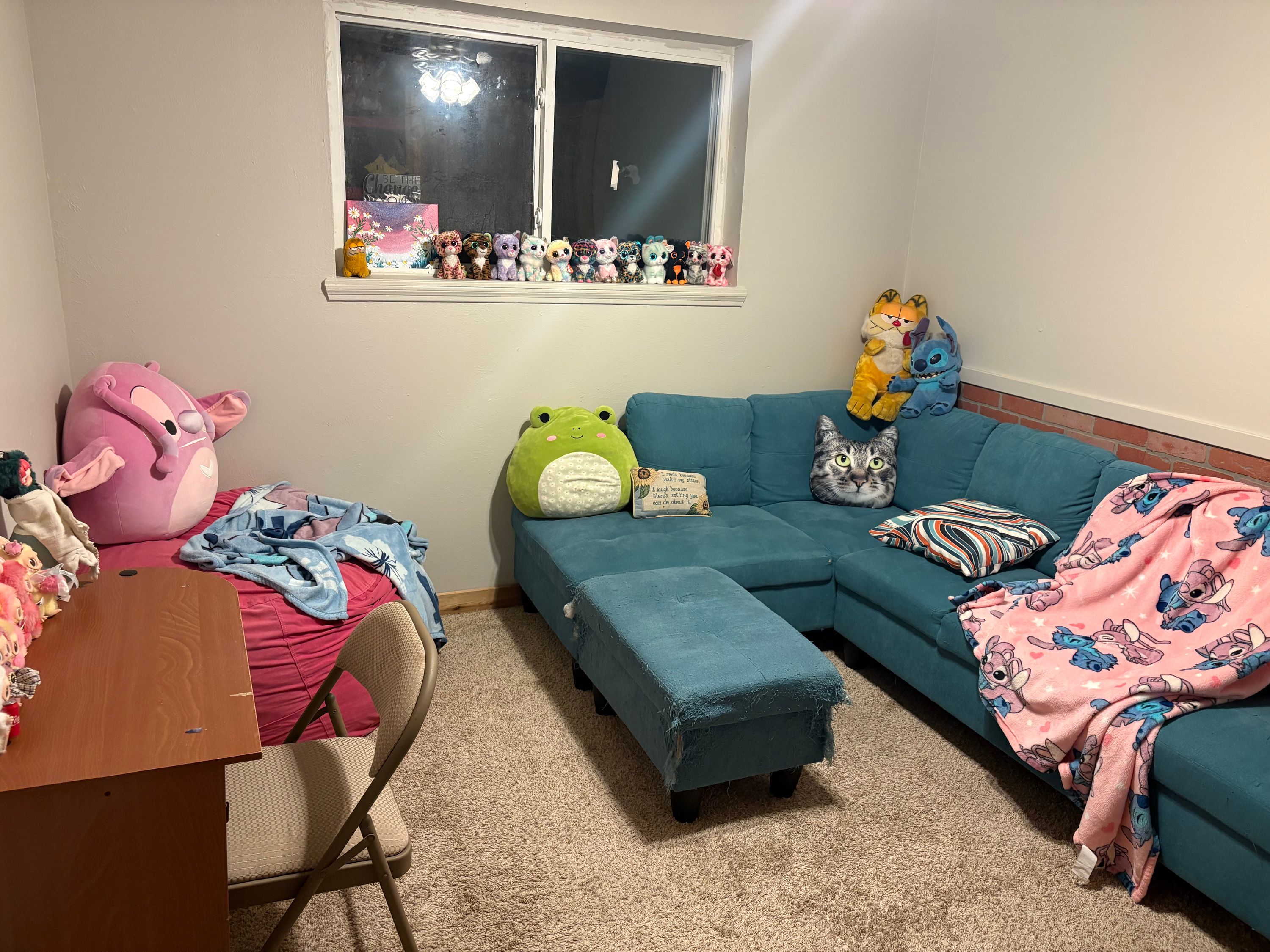 Room in Christian household of Single Mom and 13 year old daughter