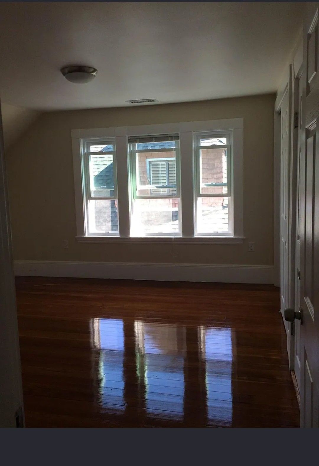 Room in Malden for 9/1 Move In