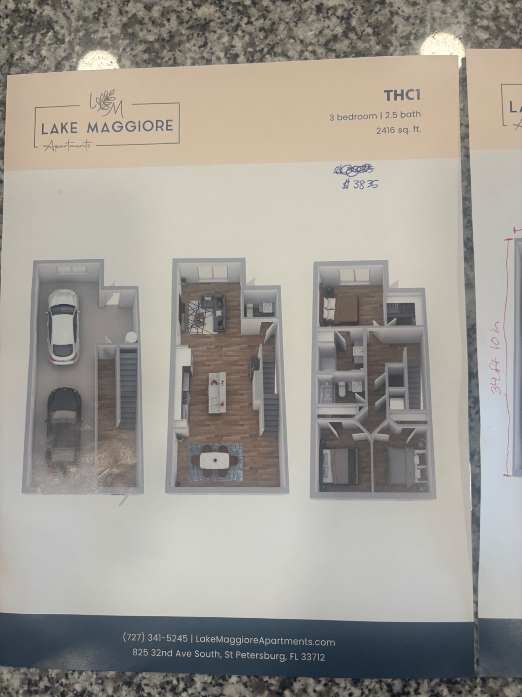 Three-story Townhouse 3 bed 2.5 bathroom