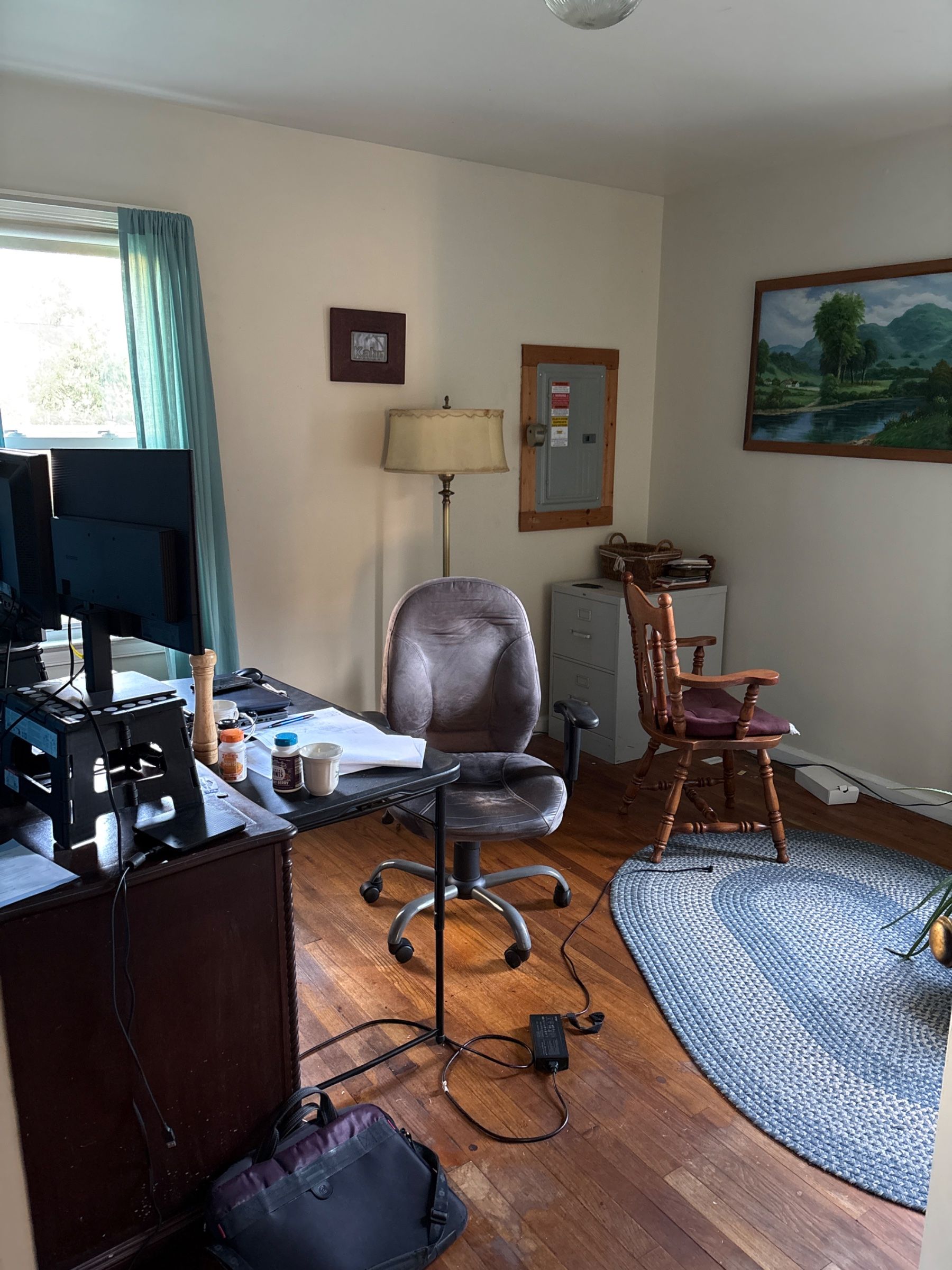 Cozy Catholic Shared Ranch in Allen Park with easy access to Freeways